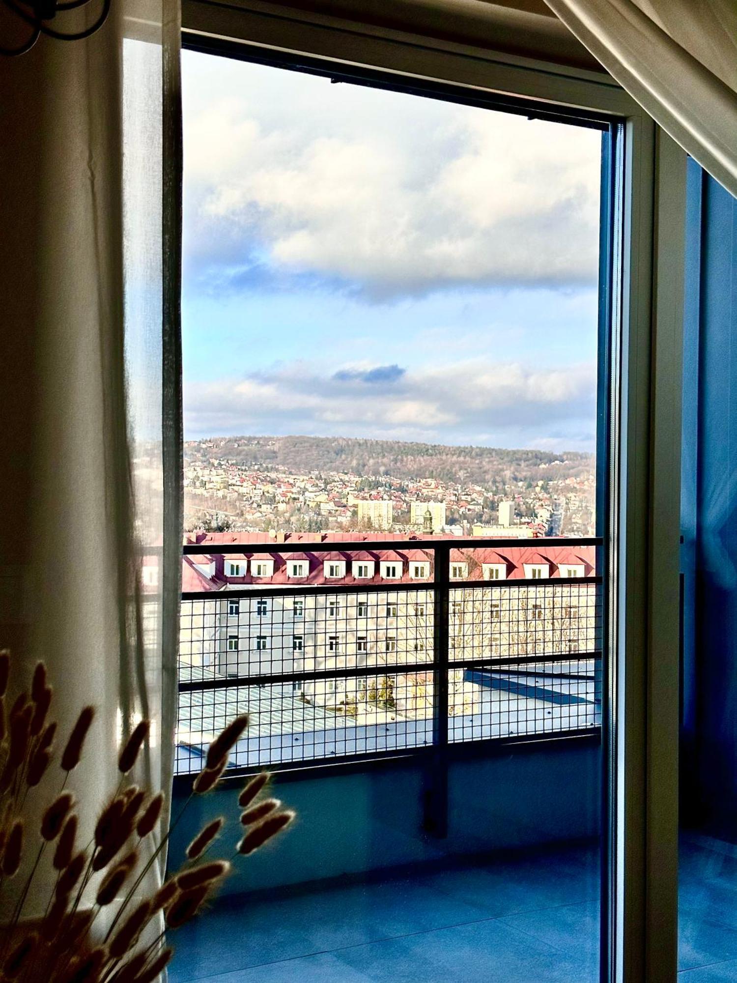 Apartament Z Panorama Przemyśl Esterno foto
